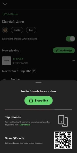 how to invite friends on mobile